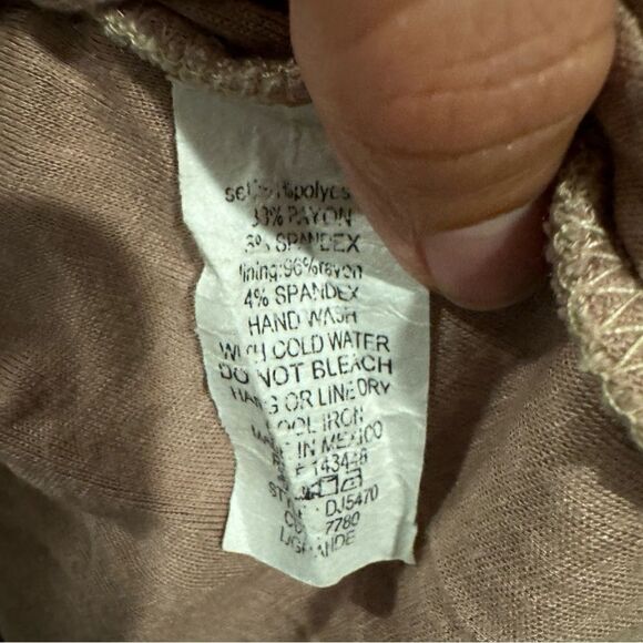 Fashion Nova Nude ribbed Dress Size L - Picture 6 of 6